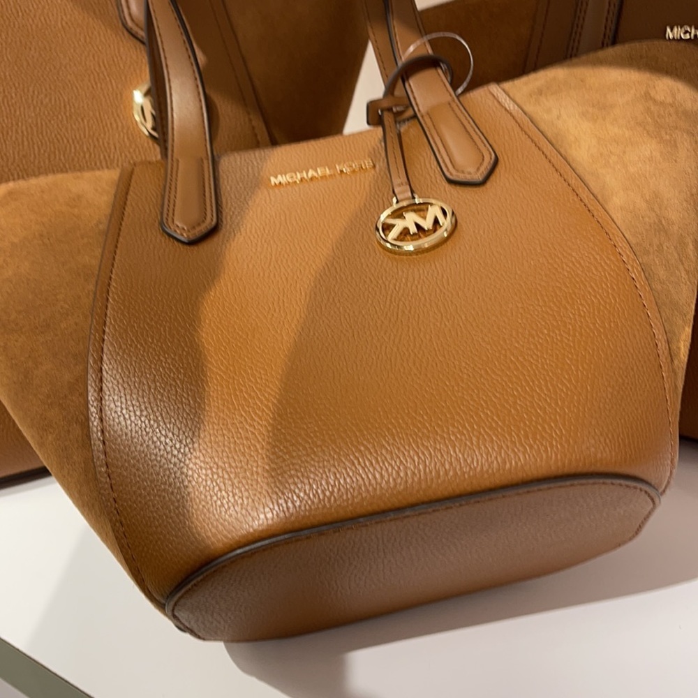 Michael Kors Portia Small Tote Leather - Picture 8 of 16